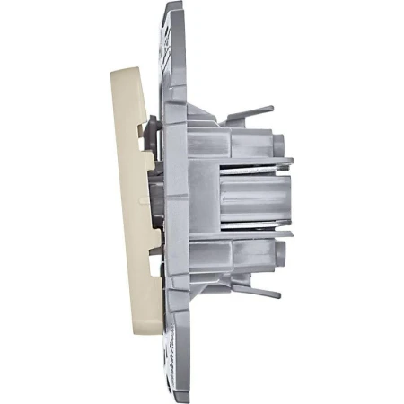 Legrand (группа IEK) 673601