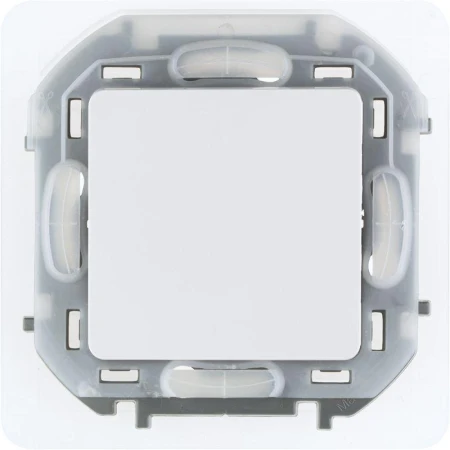 Legrand (группа IEK) 673670