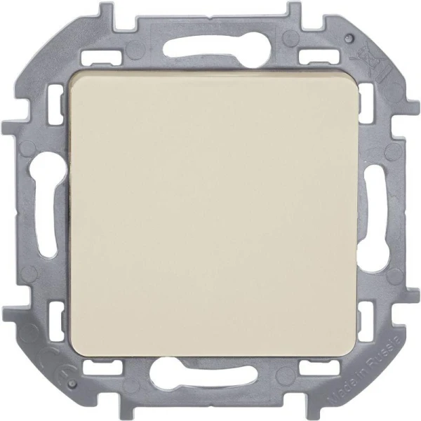 Legrand (группа IEK) 673601