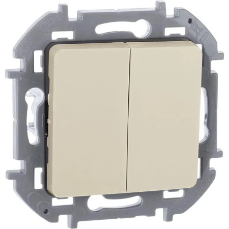 Legrand (группа IEK) 673621