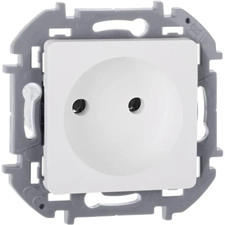 Legrand (группа IEK) 673710