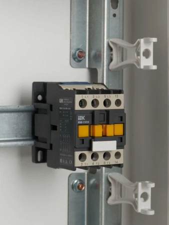 IEK KKM11-018-230-10