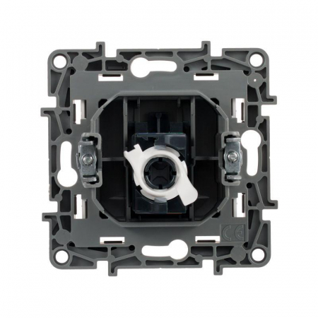 Legrand (группа IEK) 672241