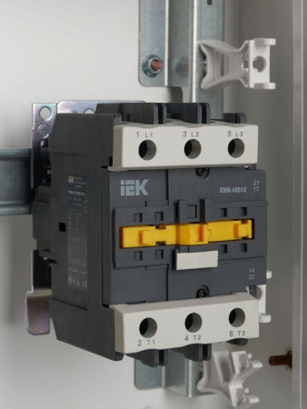 IEK KKM41-095-400-11